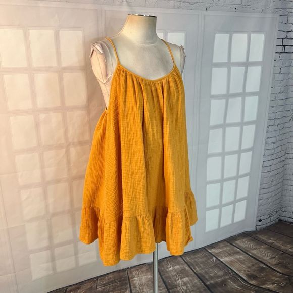 Lulu's Gold Halter Sundress Sleeveless Mini - Picture 2 of 10